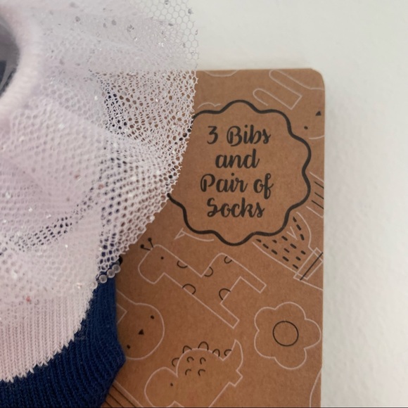 Patriotic Bibs/Socks Set My Very First 4th of July - Picture 5 of 6